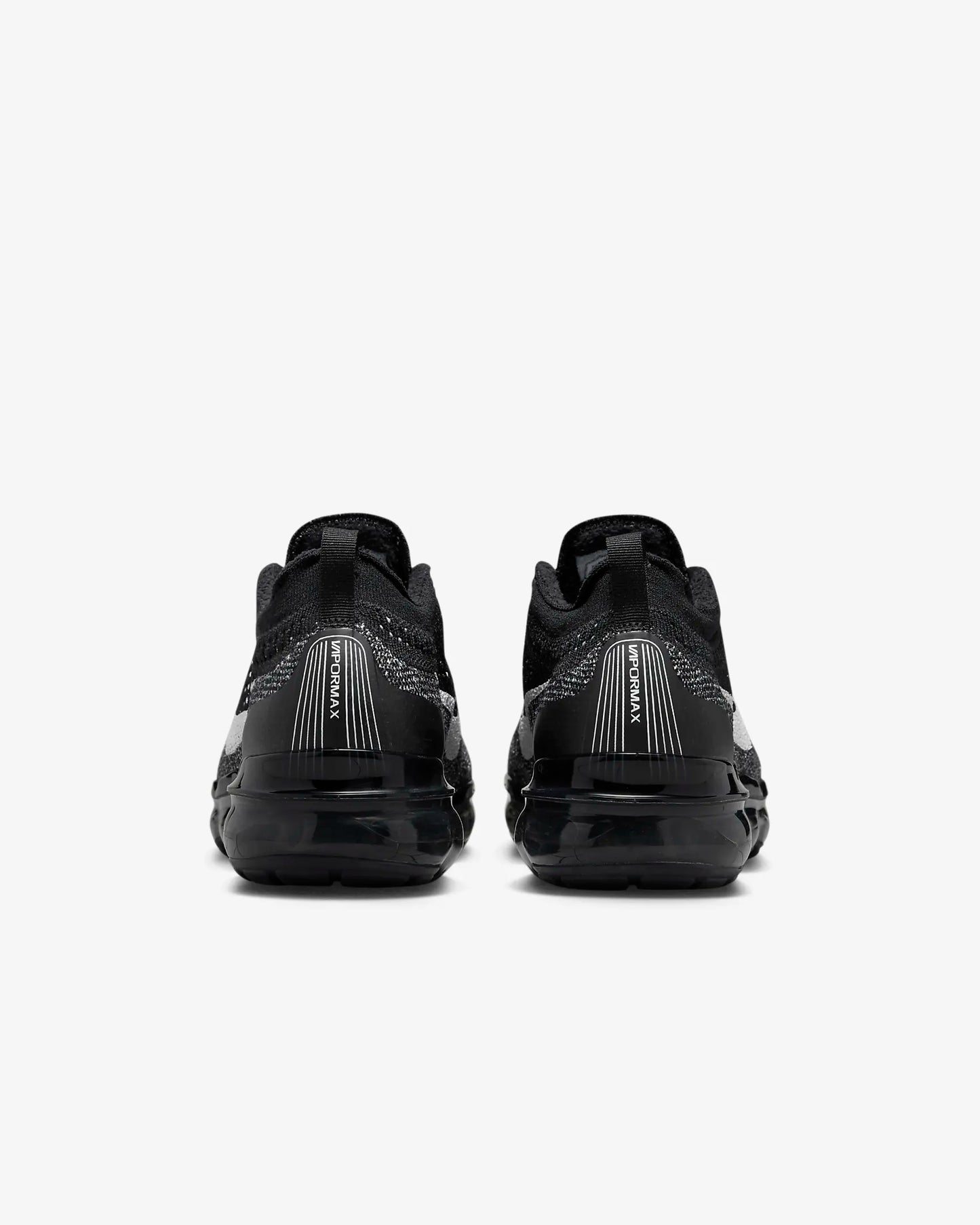 Nike Men's Air VaporMax 2023 Flyknit Shoes, Black/White/Black/White