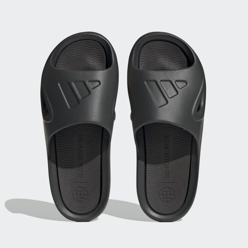 Adidas Men's Adicane Slides Sportswear, Carbon / Carbon / Core Black