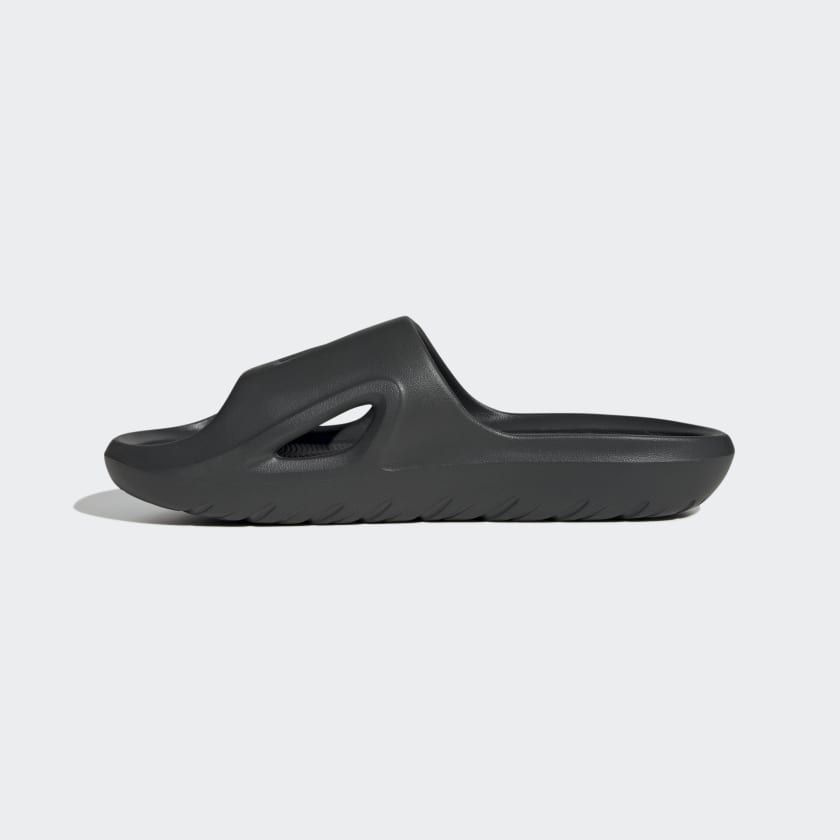 Adidas Men's Adicane Slides Sportswear, Carbon / Carbon / Core Black