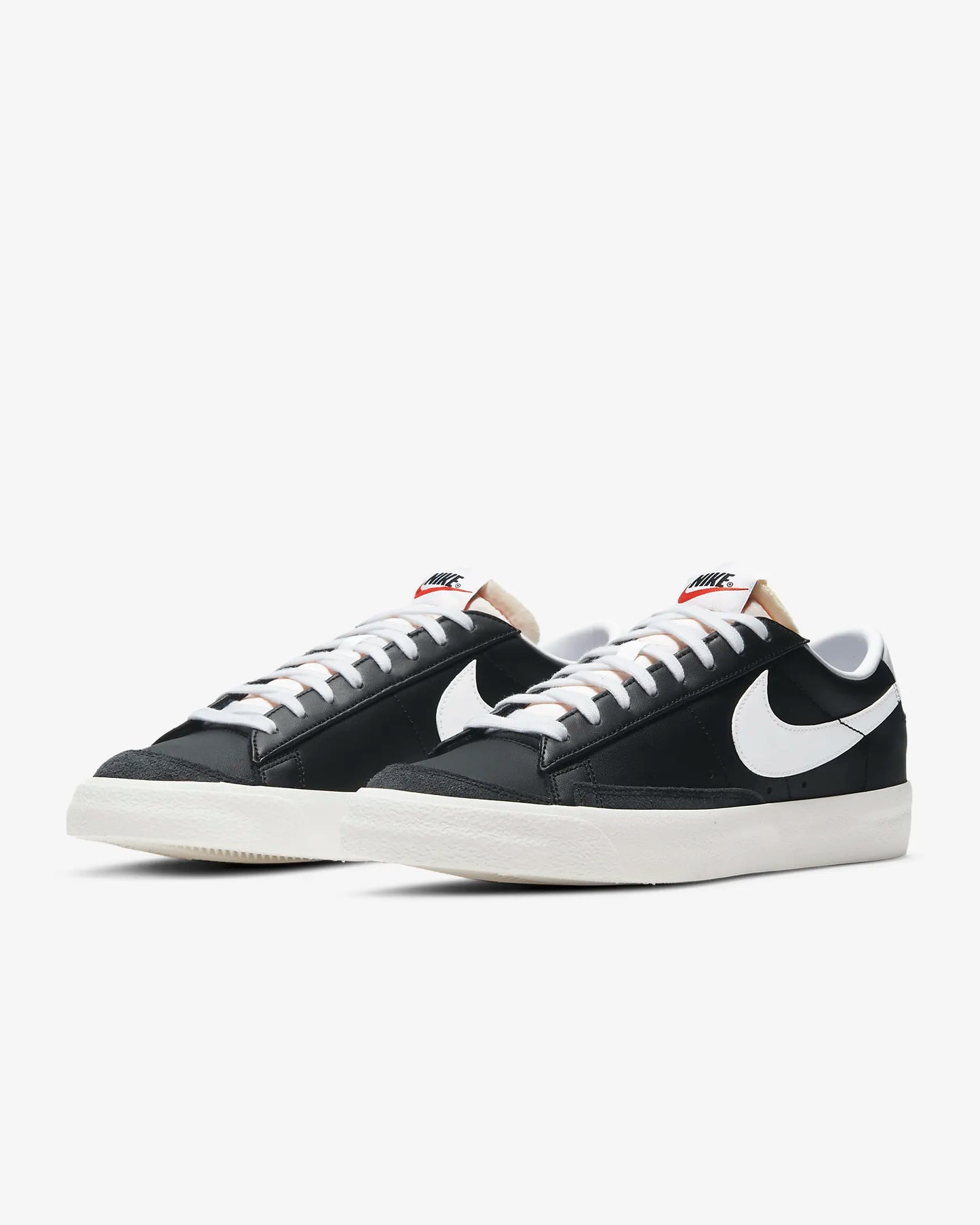 Nike Men's Blazer Low '77 Vintage Shoes, Black/Sail/Black/White