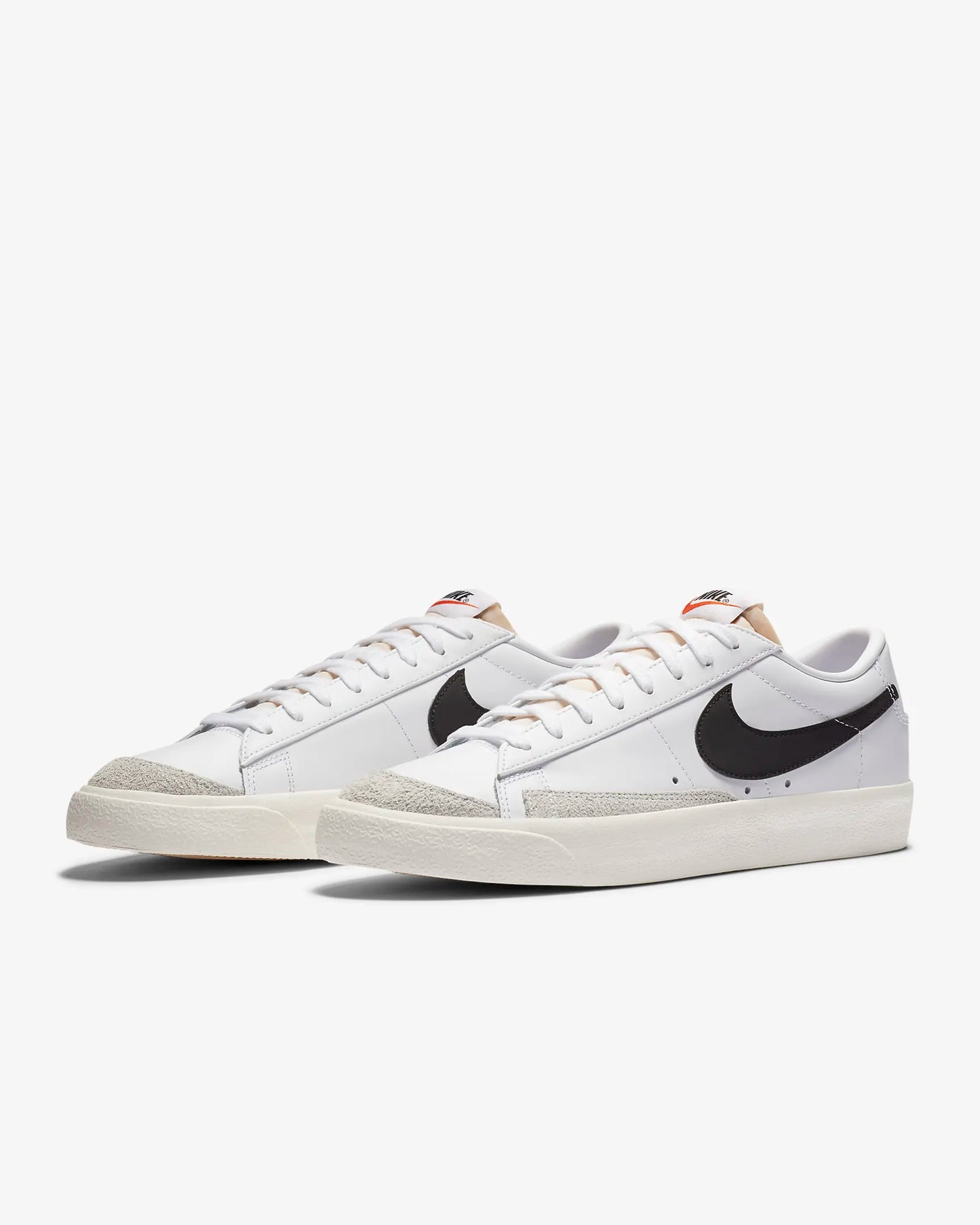Nike Men's Blazer Low '77 Vintage Shoes, White/Sail/Black