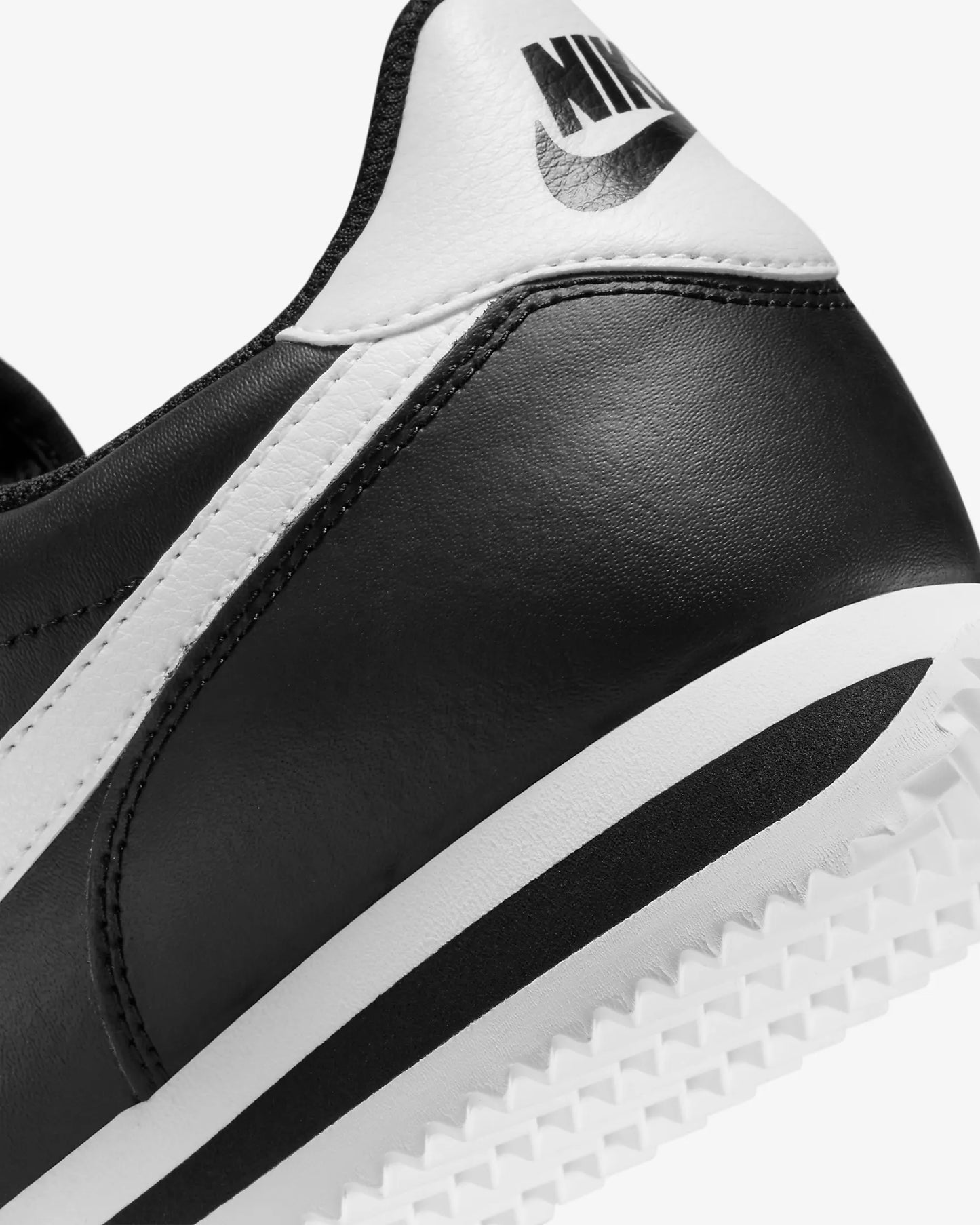 Nike Men's Cortez Leather Shoes, Black/White