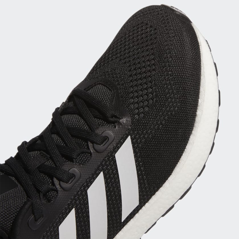Adidas Men's Pureboost 22 Running Shoes, Core Black / Cloud White / Carbon