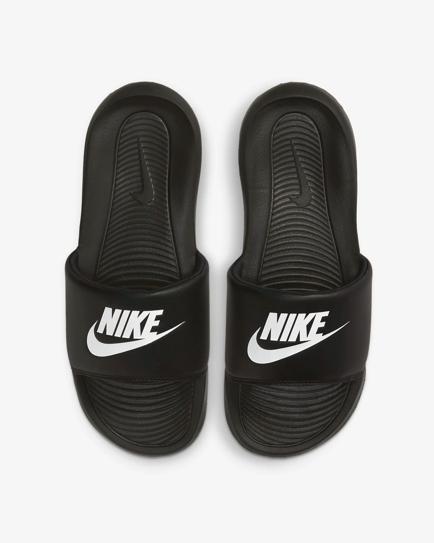 Nike Women's Victori One, Black/Black/White