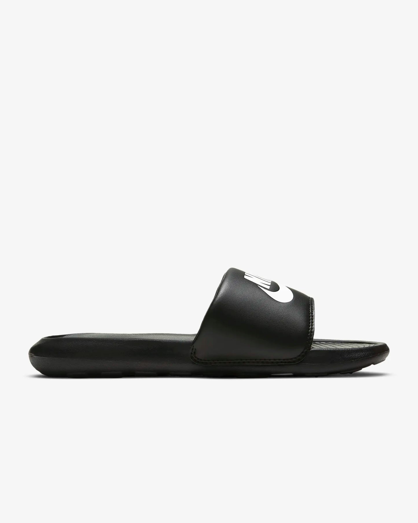 Nike Women's Victori One, Black/Black/White