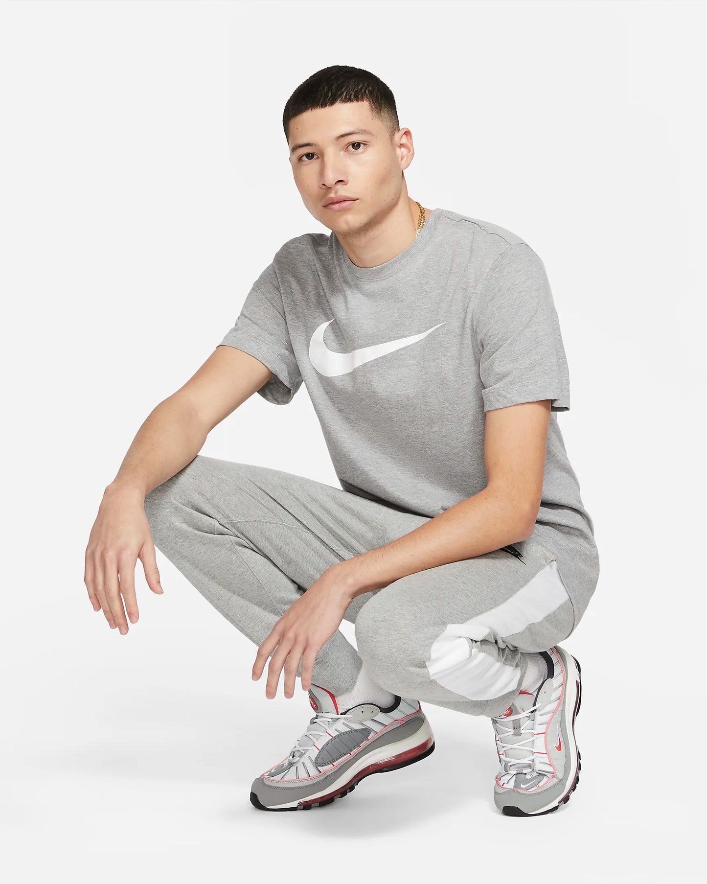 Nike Men's Sportswear Swoosh T-Shirt, Dark Grey Heather/White