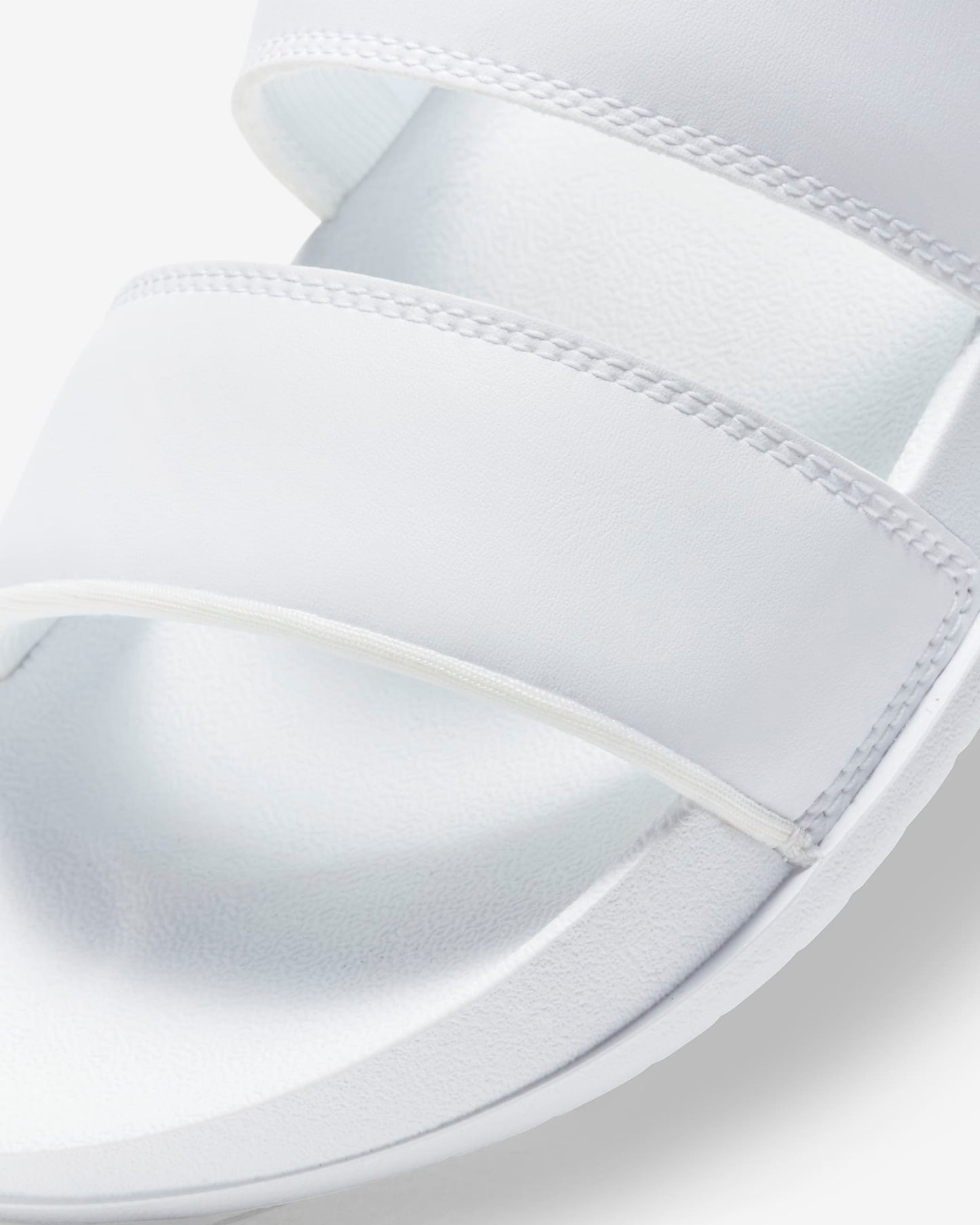 Nike Women's Offcourt Duo Slides, White/White/Black