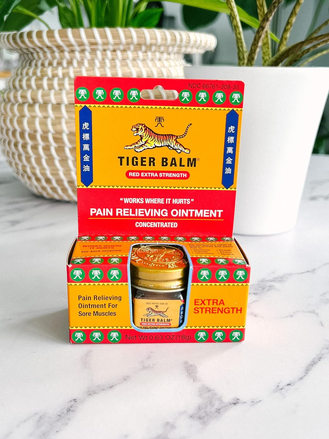 Tiger Balm Extra Strength Pain Relieving Ointment, 0.63 Ounce (18 g)