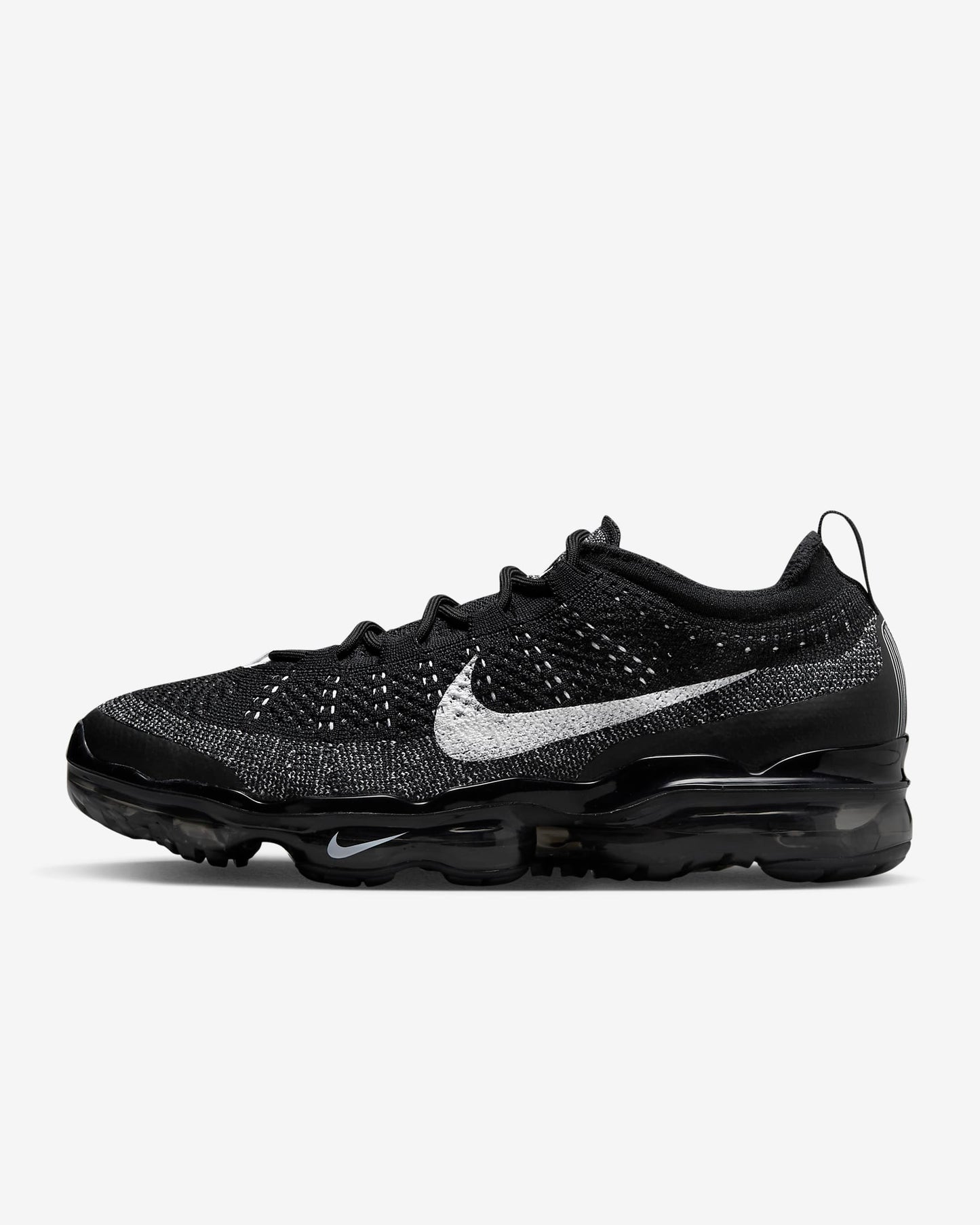 Nike Men's Air VaporMax 2023 Flyknit Shoes, Black/White/Black/White