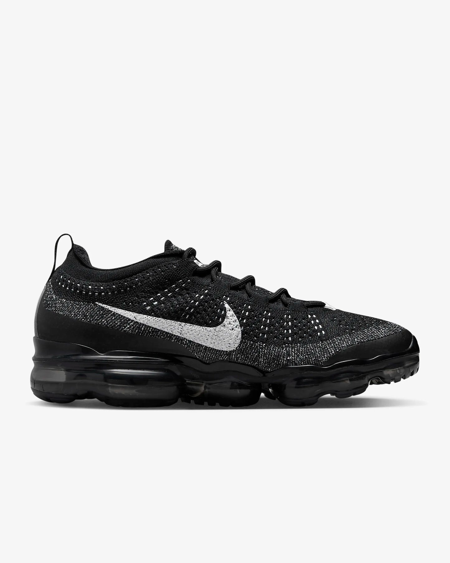 Nike Men's Air VaporMax 2023 Flyknit Shoes, Black/White/Black/White