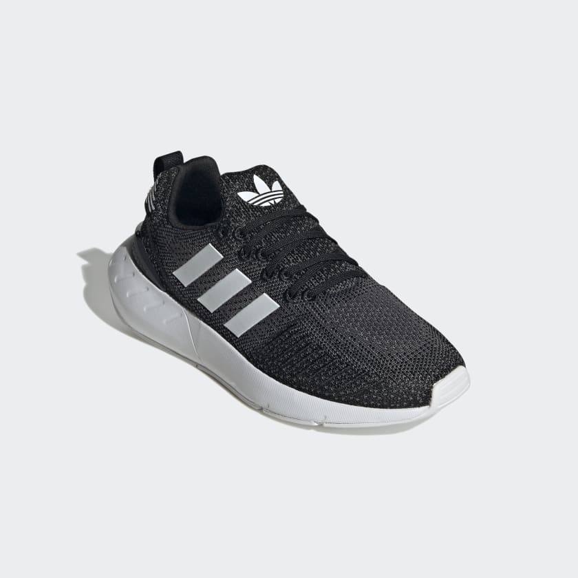 Adidas Women's SWwift Run 22 W, Core Black / Cloud White / Grey Five