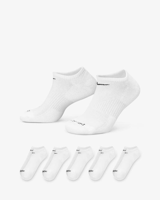 Nike Everyday Plus Cushioned Training No-Show Socks (6 Pairs)
