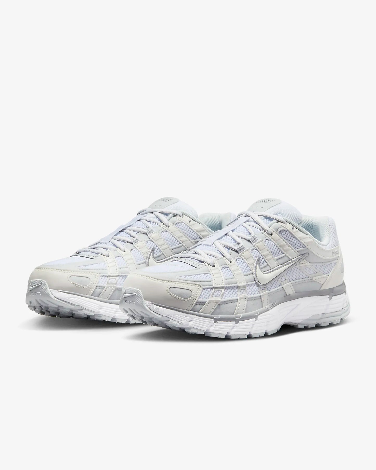 Nike Women's P-6000 Shoes, Metallic Summit White/Pure Platinum/Wolf Grey/White