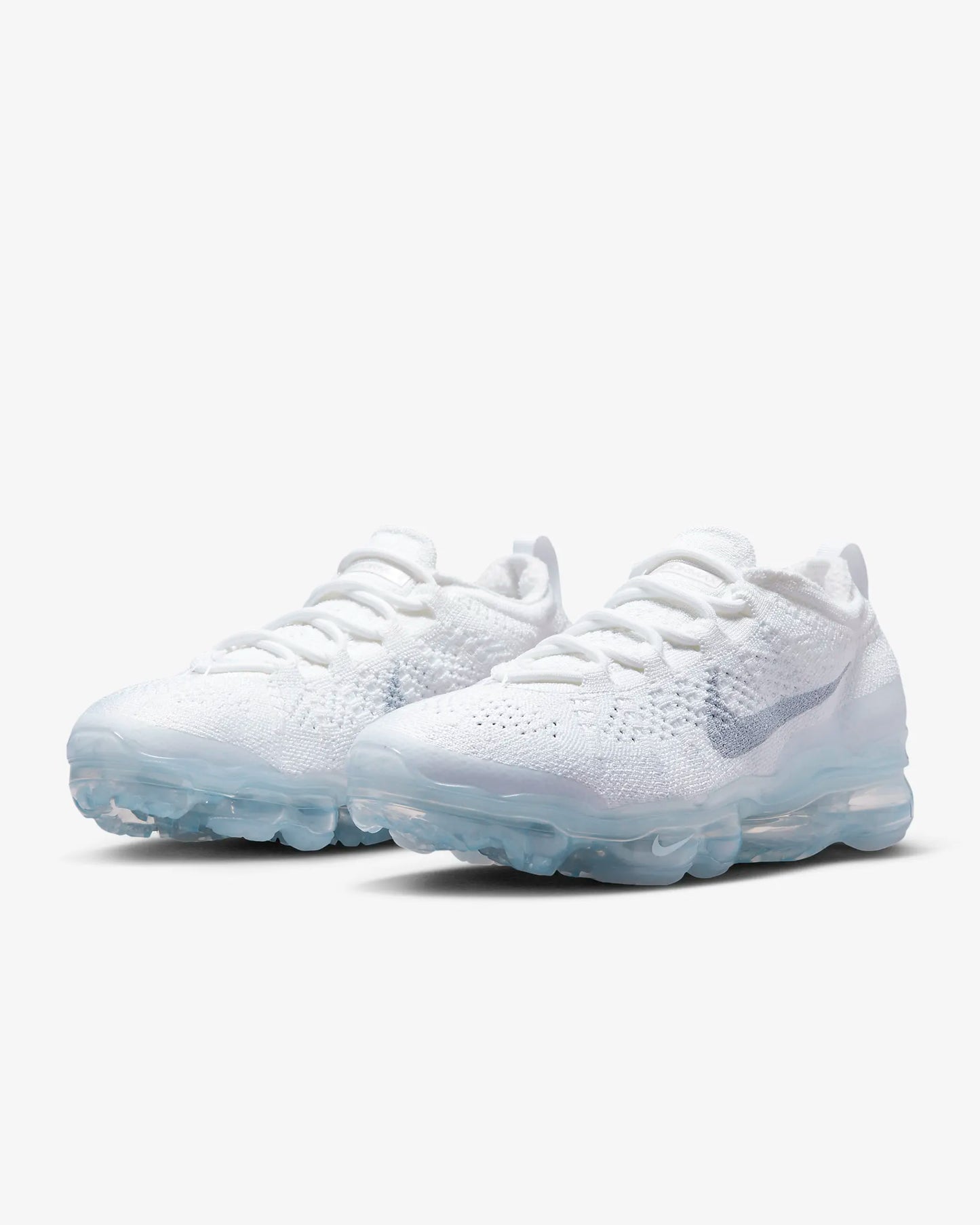 Nike Women's Air VaporMax 2023 Flyknit Shoes, White/Metallic Silver/Metallic Silver/Pure Platinum