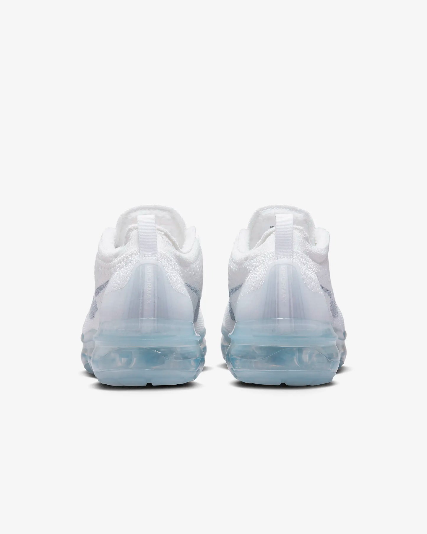 Nike Women's Air VaporMax 2023 Flyknit Shoes, White/Metallic Silver/Metallic Silver/Pure Platinum