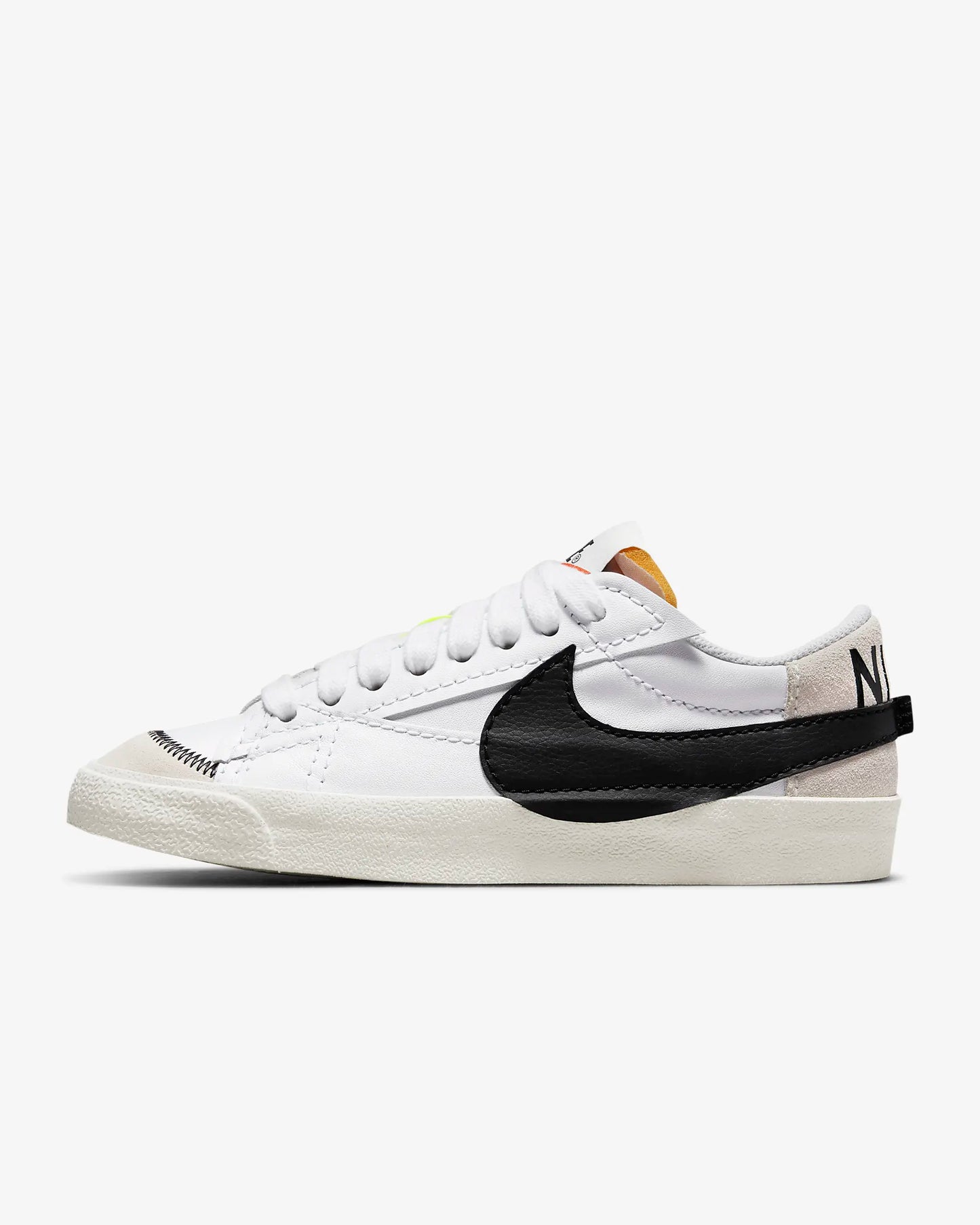 Nike Women's Blazer Low '77 Jumbo Shoes, White/White/Sail/Black