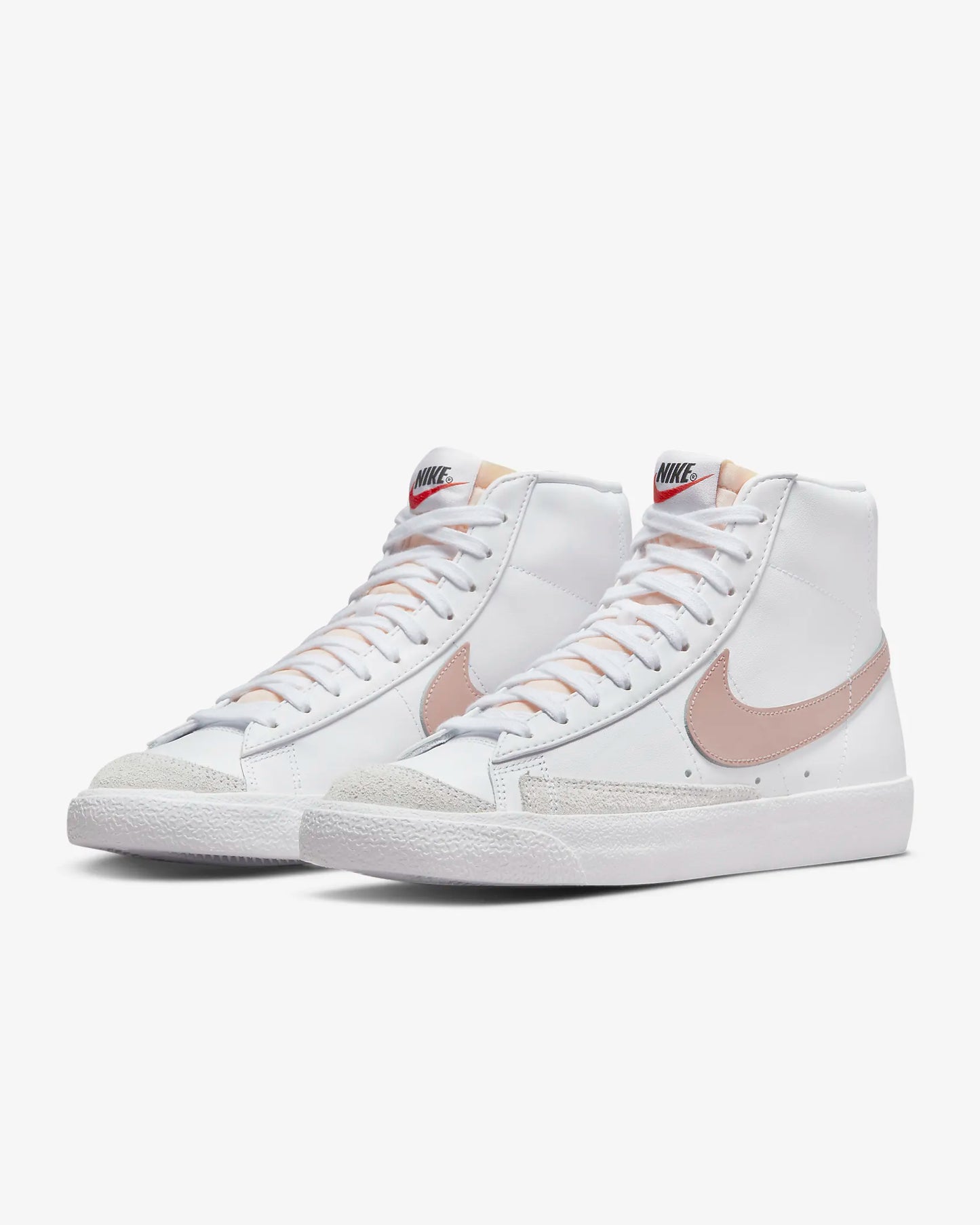 Nike Women's Blazer Mid '77 Shoes, White/Peach/Summit White/Pink Oxford