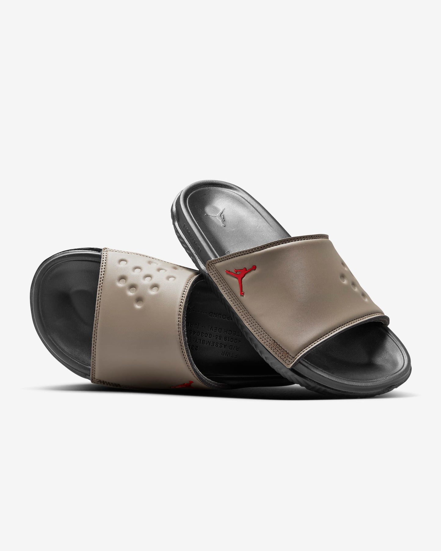 Jordan Men's Play Slides, Palomino/Black/Fire Red