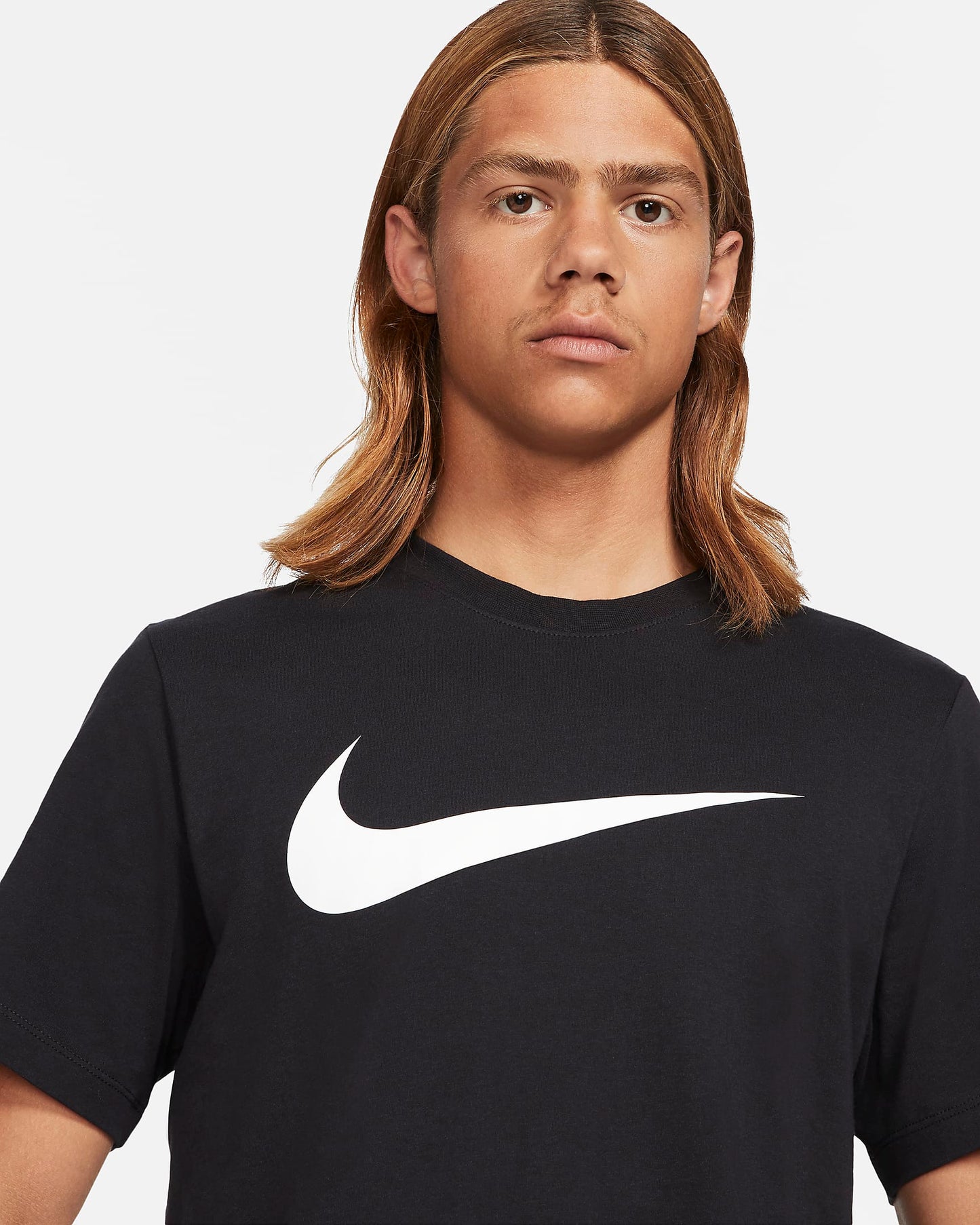 Nike Men's Sportswear Swoosh T-Shirt, Black/White